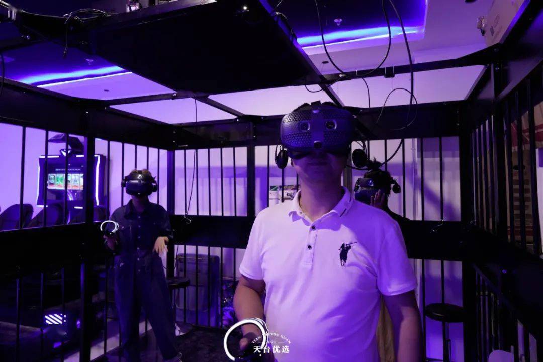 加盟幻影星空 VR 虚拟现实体验馆，开启娱乐行业新商机