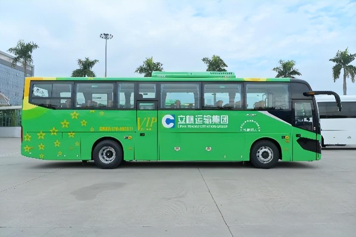 嘉兴元一柏庄 公交车身从大变小，微型化趋势能否满足出行需求？