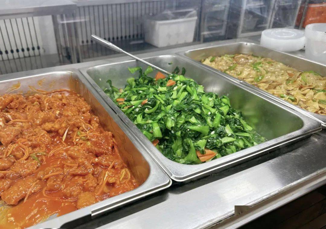 流量不够怎么办？佛山校区第三食堂闲置档口引进特色餐饮项目