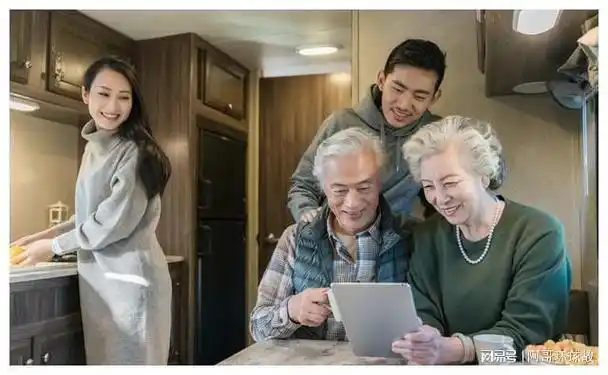 面对感情应平常心看待，男女在家庭中有不同责任